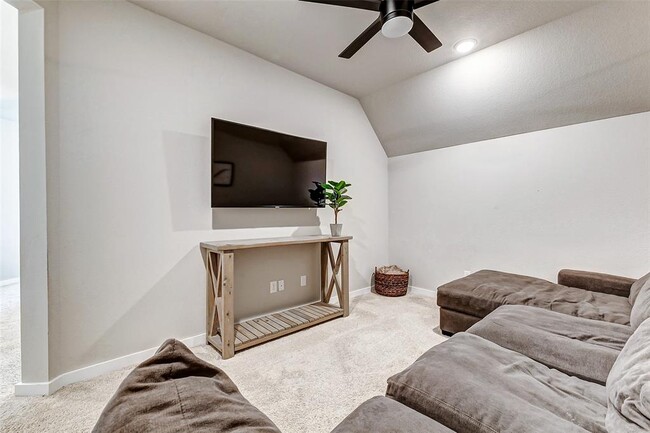 Building Photo - 31430 Vineyard Creek Dr