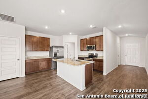 Building Photo - 529 Havarti Wy