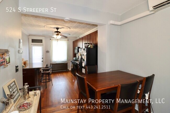 Building Photo - 2 Bed Rowhome in Prime Canton Location!