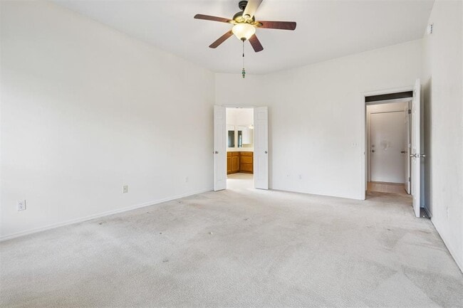 Building Photo - 1708 Creekside Ct