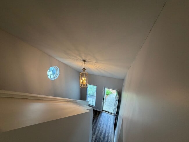 Building Photo - Easley 3/2.5 Home Available Now!