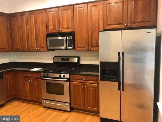 Building Photo - 5654 8th Rd N