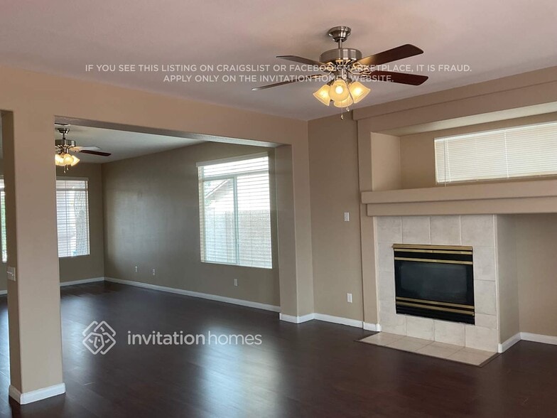 Building Photo - 9843 Gray Sea Eagle Ave