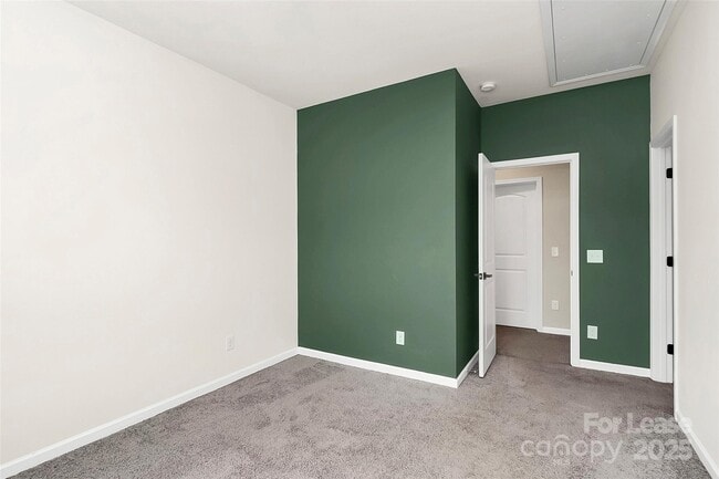 Building Photo - 9439 Ainslie Downs St