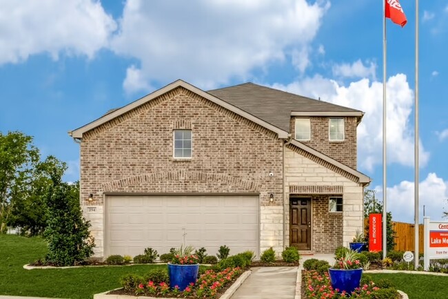 Building Photo - 613 Grenada Lk Dr