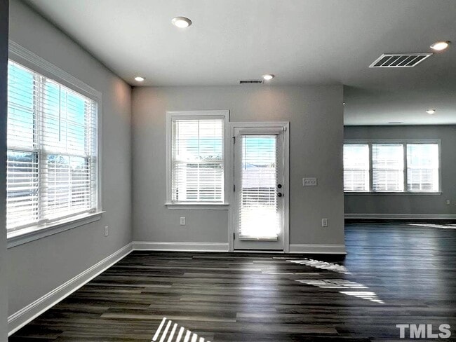 Building Photo - 4 Bedroom Single Family Home for Rent