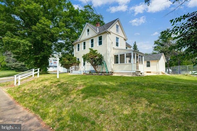 Building Photo - 4618 Old Court Rd