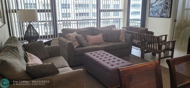 Building Photo - 3800 Galt Ocean Dr