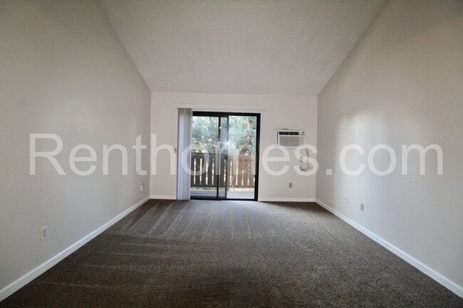 Building Photo - 10284 Black Mountain Rd