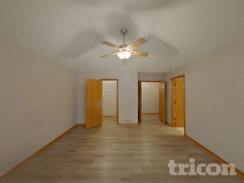 Building Photo - 1503 Palomino Trail