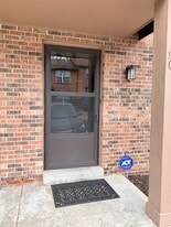 Building Photo - 10523 Briston Ct