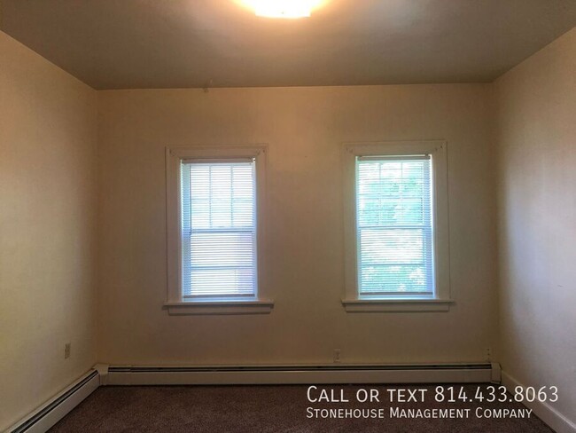 Building Photo - Nice 2 bedroom in a great location!