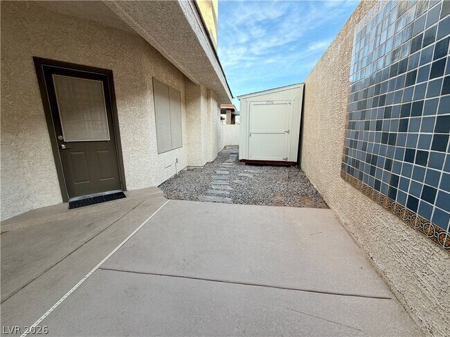Building Photo - 1135 Calico Ridge Dr