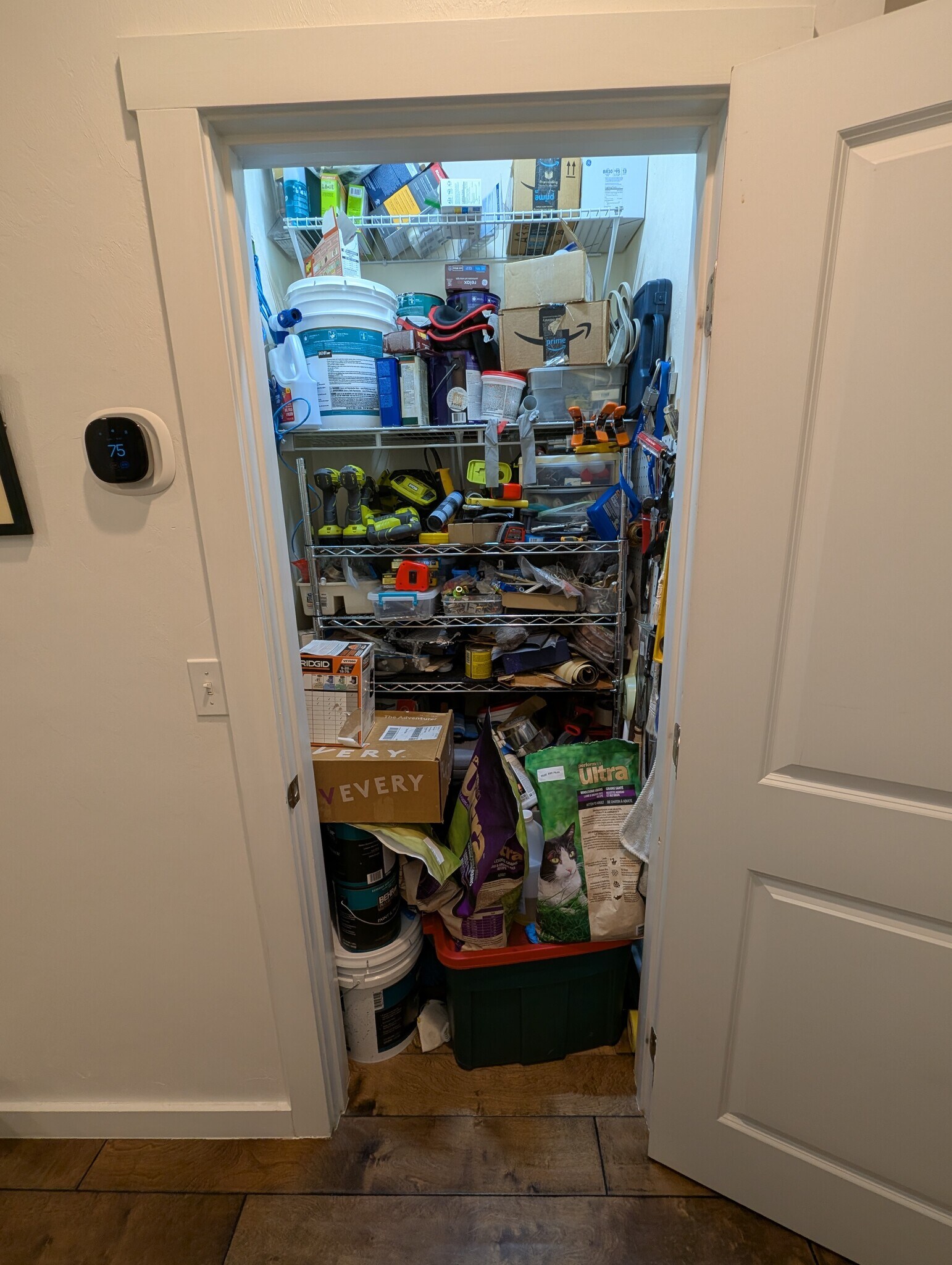 Coat closet - 910 NW 29th Pl