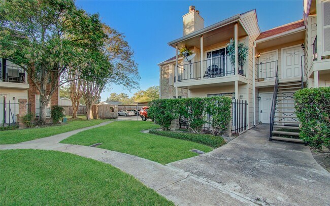 Primary Photo - 2800 Jeanetta St