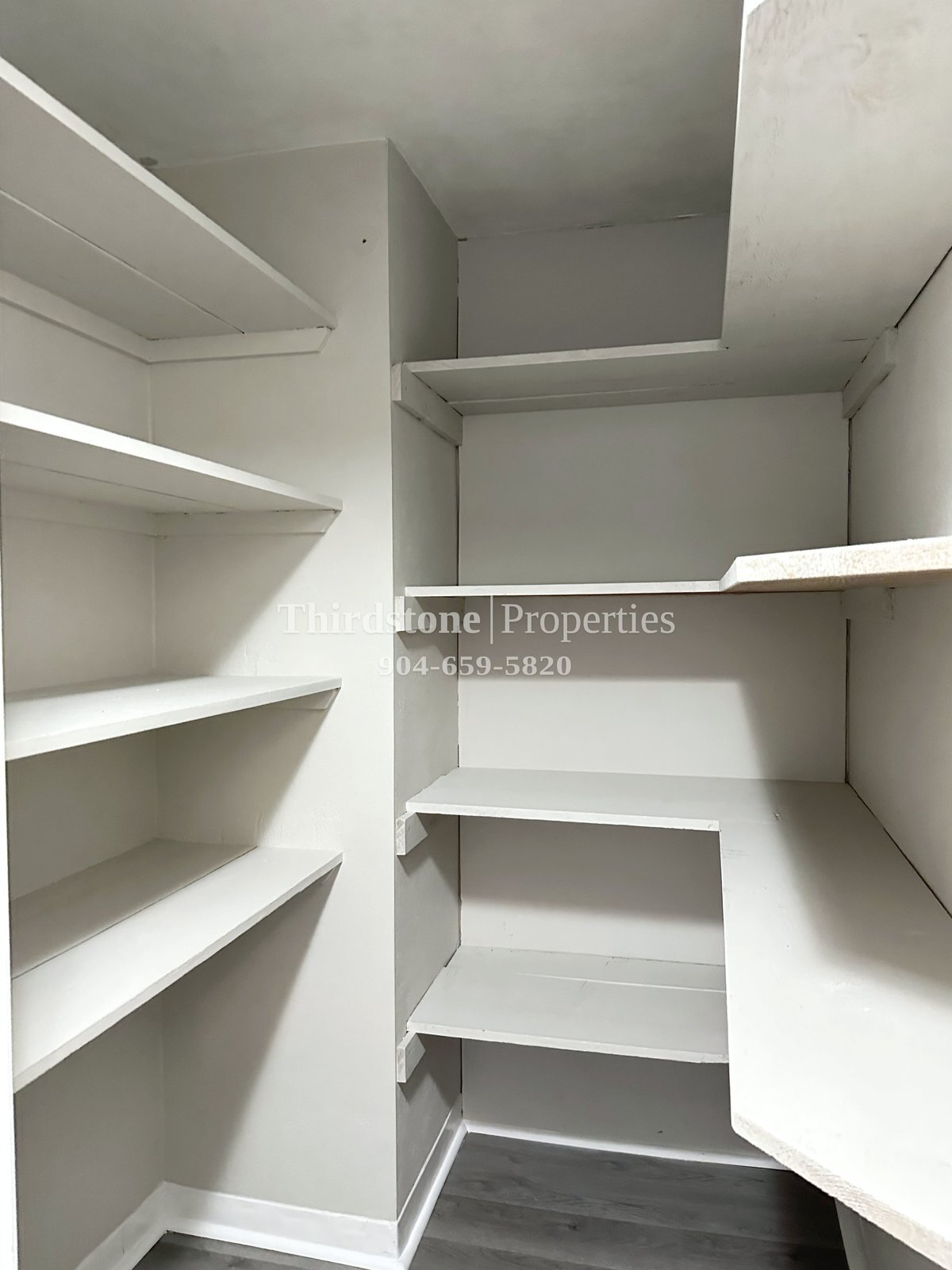 Building Photo - 3518 Japonica Rd N