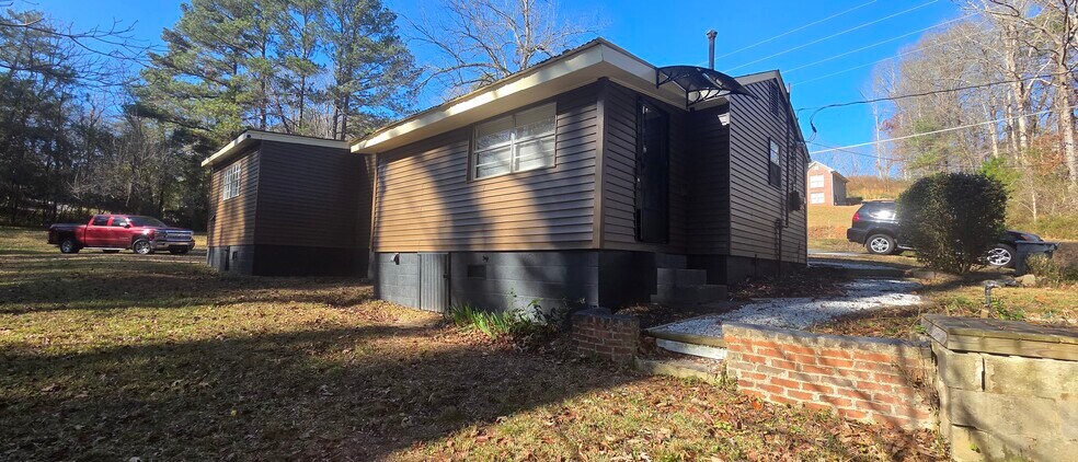 Rear Entrance - 7043 S Goddard Rd