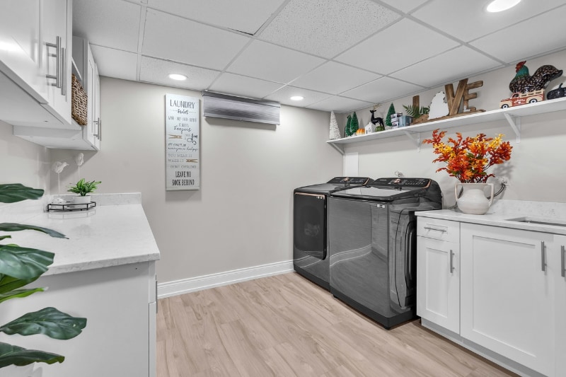 Building Photo - 1193 Mohawk Dr