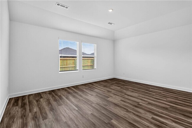 Building Photo - 4771 W Folsom St