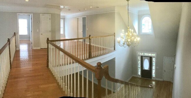 Building Photo - 4764 Sologne Ct