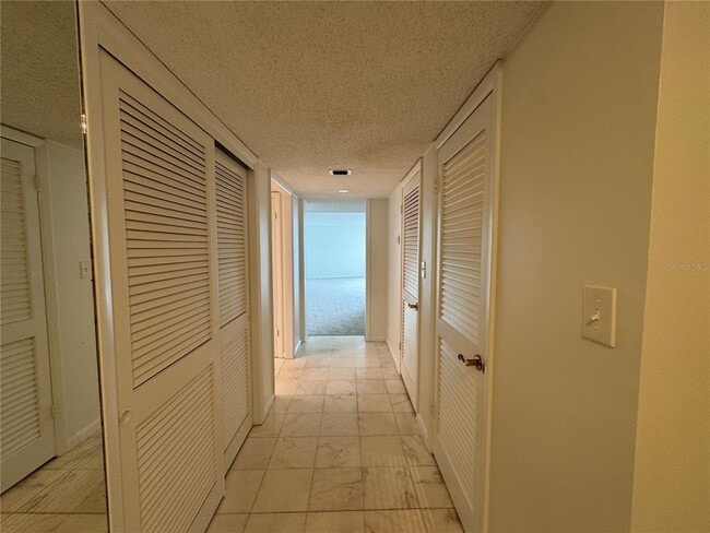 Building Photo - 2611 Bayshore Blvd