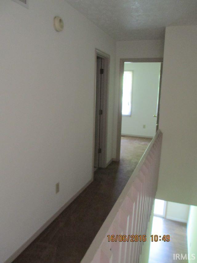 Building Photo - 1302 S Hickory Grove Ln