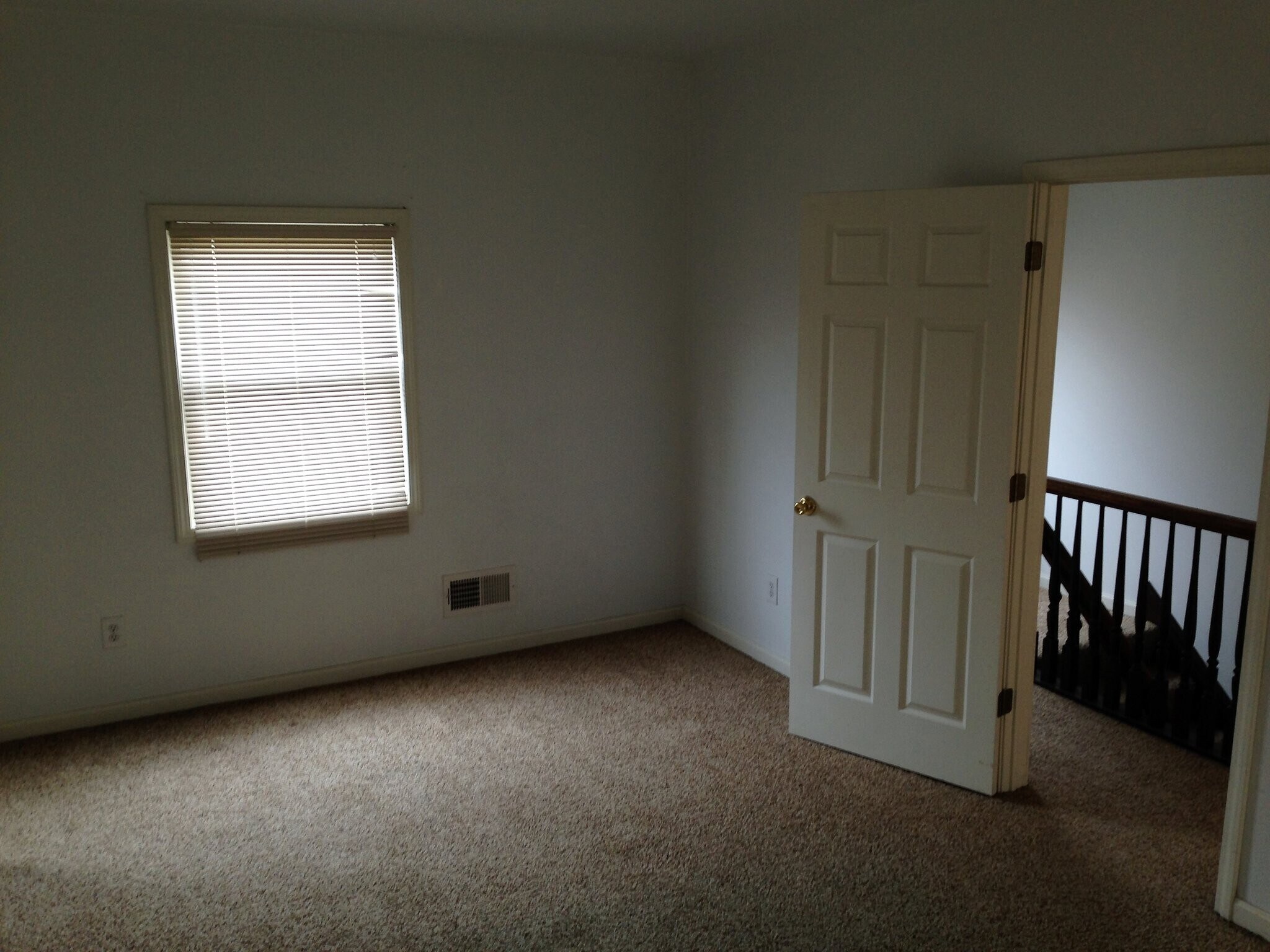 Building Photo - 3213 Josephine St