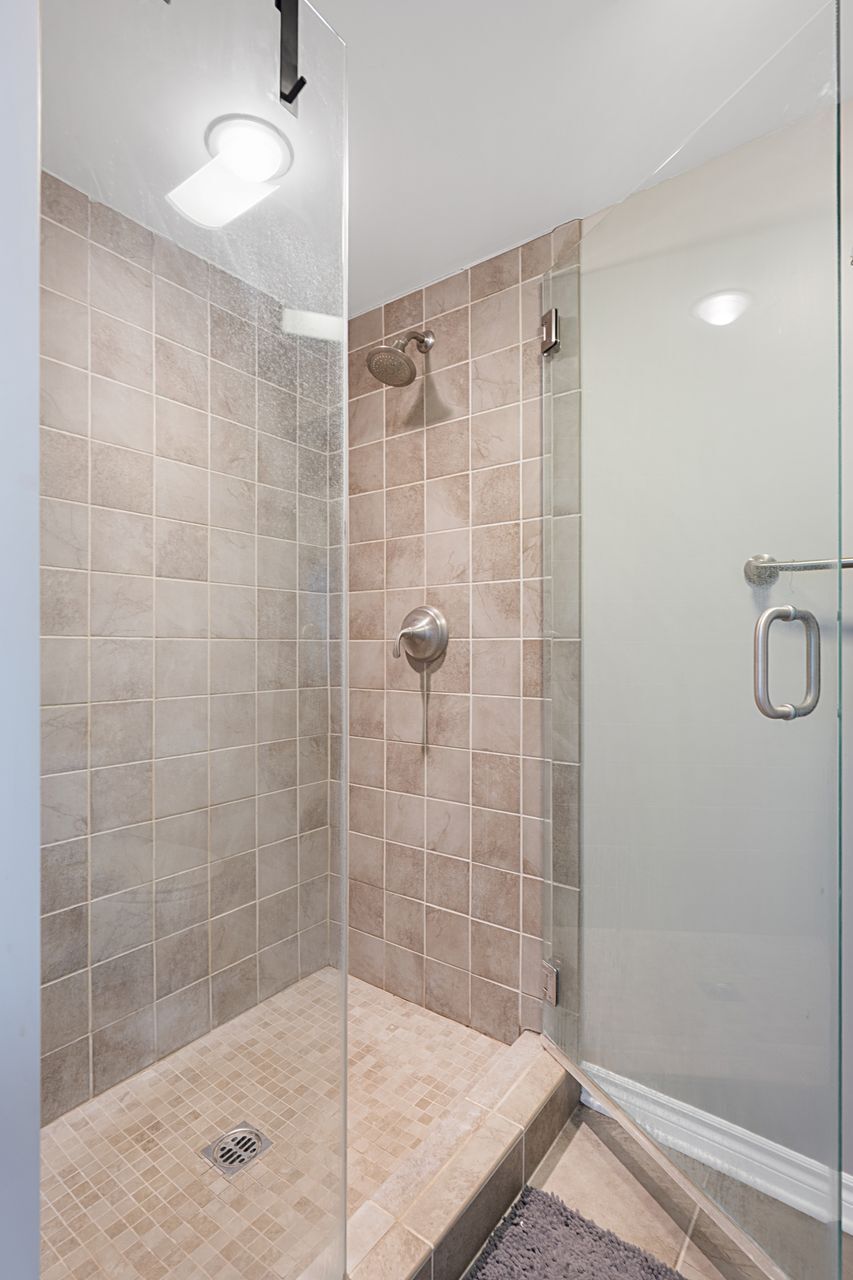 Building Photo - 8172 Manitoba St