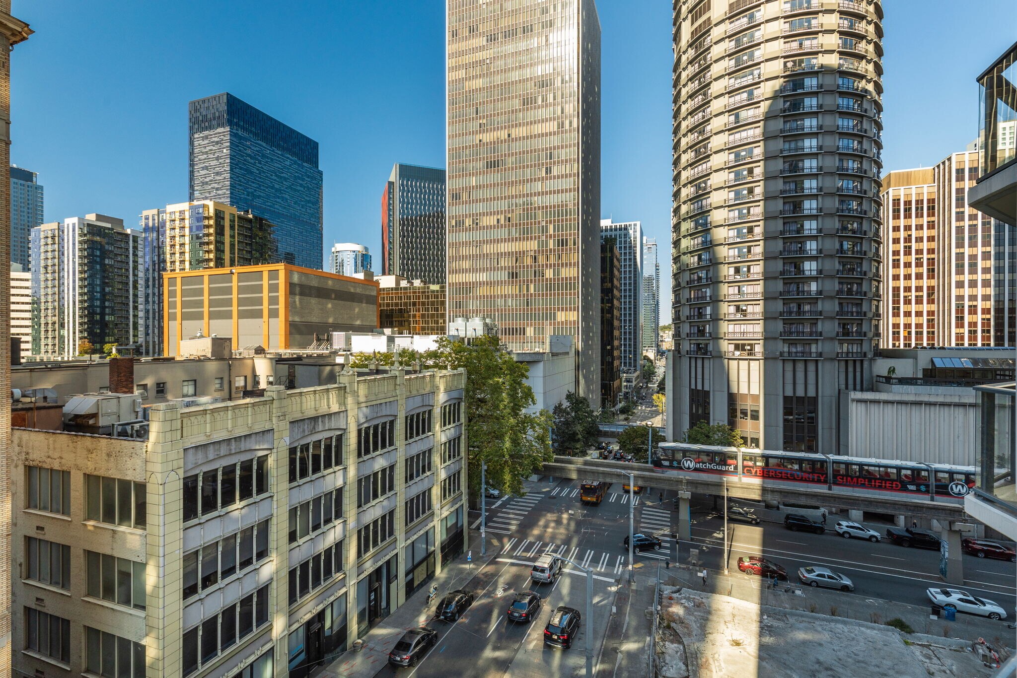 Building Photo - 1920 4th Ave