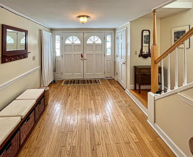 Building Photo - 1315 Mayhew Turnpike