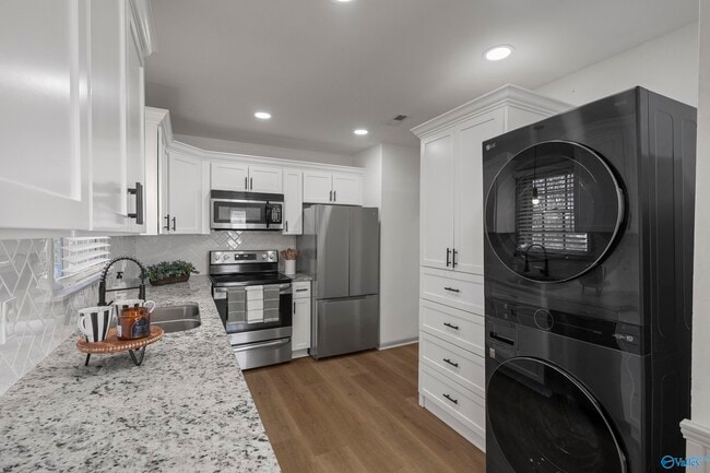 Building Photo - 1613 Armstrong St NW