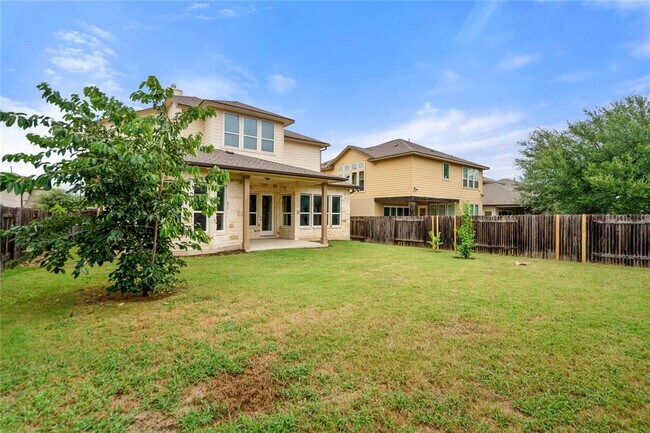 Building Photo - 5009 Mandevilla Dr
