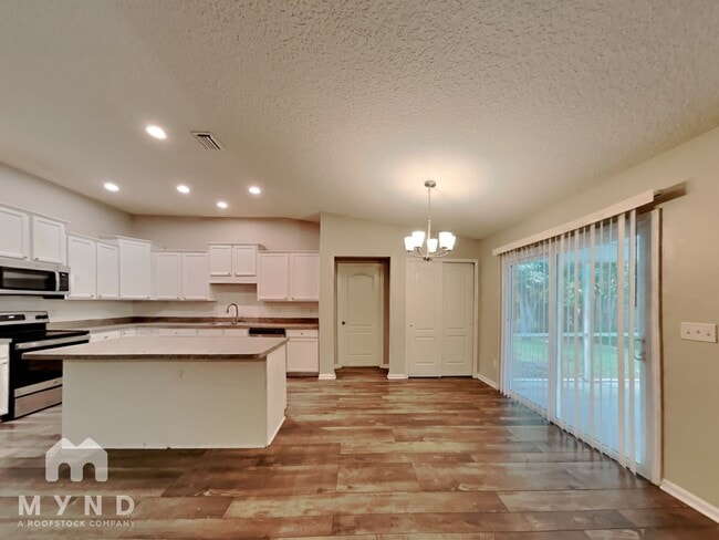 Building Photo - 6541 Sandlers Preserve Dr