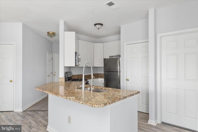 Building Photo - 4200 Mozart Brigade Ln