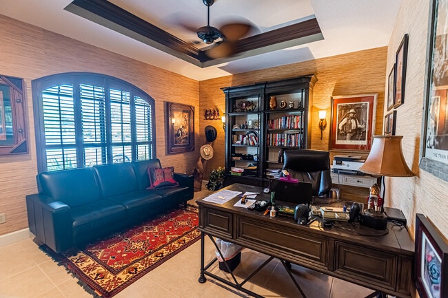 Building Photo - 8060 Kiawah Trce