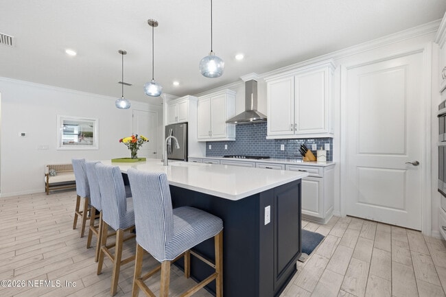 Building Photo - 11130 Town Vw Ct