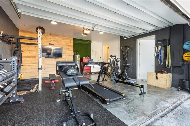 Building Photo - 1049 N Kentucky Ave