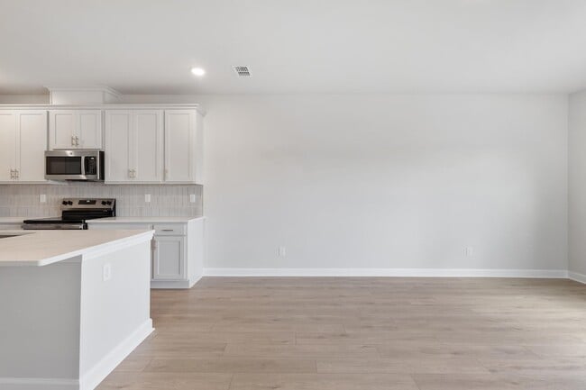 Building Photo - 730 Ebb Tide Rd