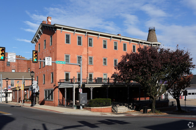 Primary Photo - The Oxford Hotel