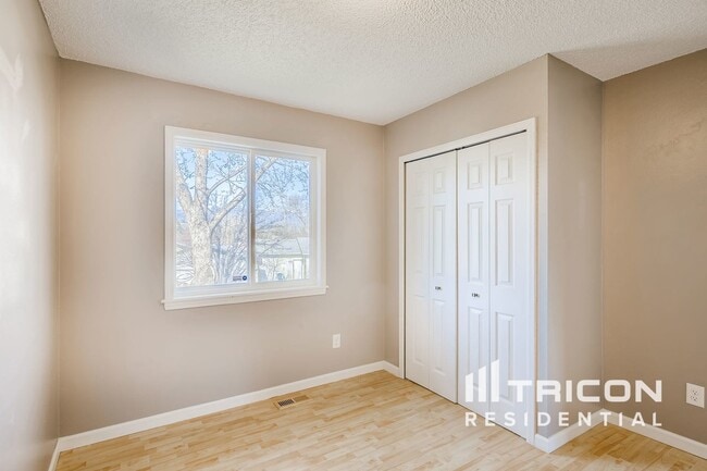 Building Photo - 6910 Fielding Cir