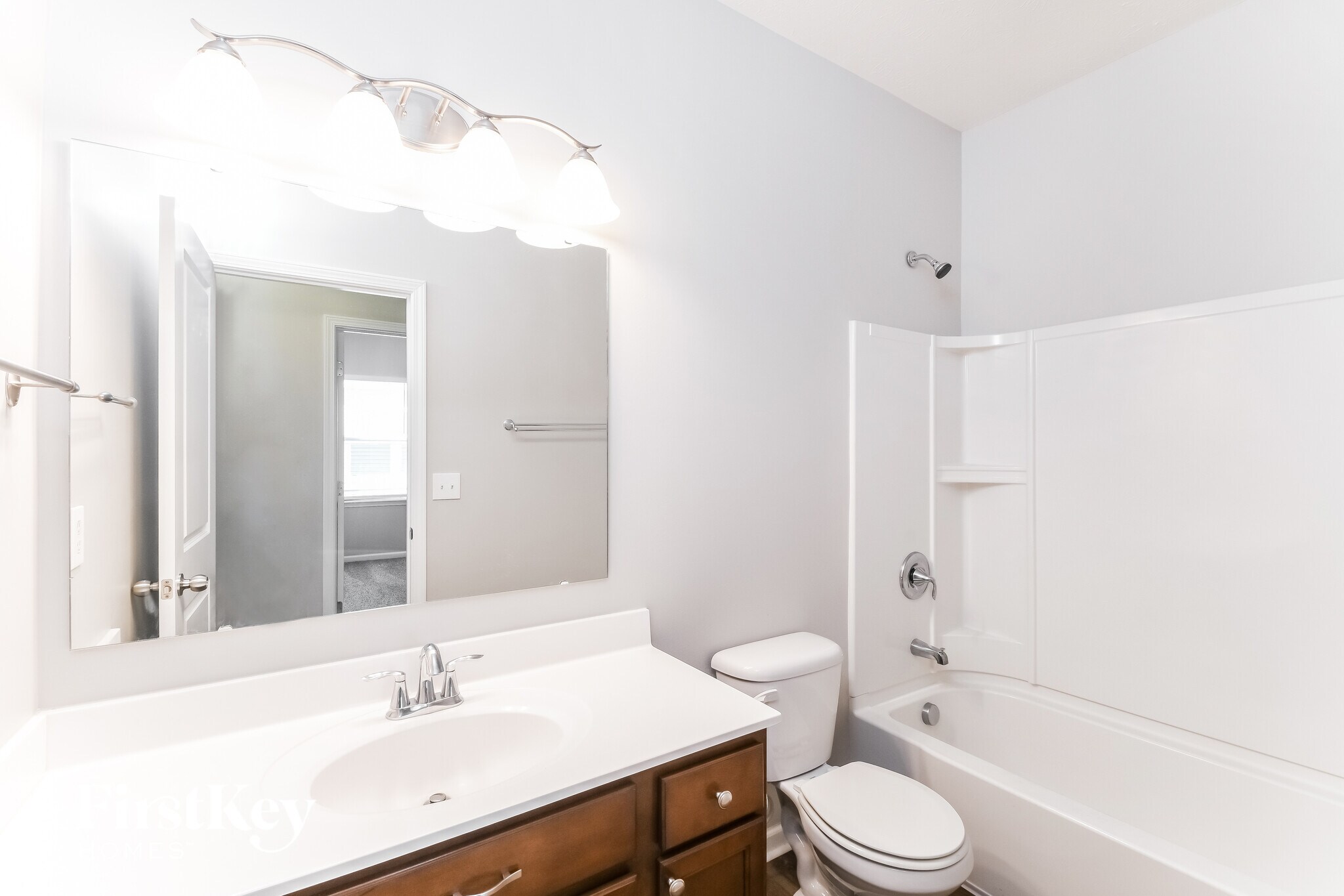 Building Photo - 5887 Aldridge Dr