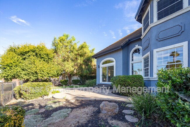 Building Photo - 5771 Gateway Ct