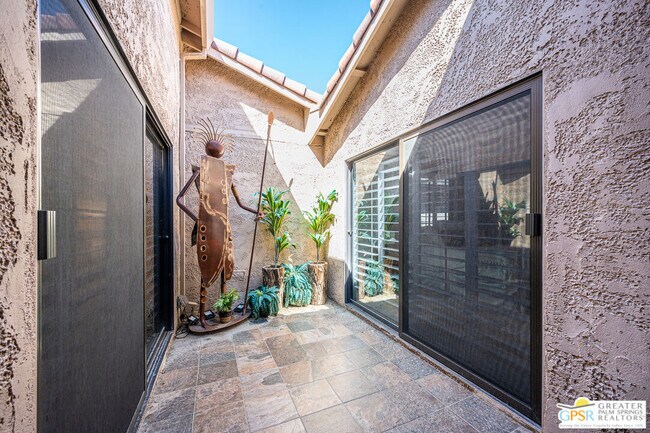 Building Photo - 99 Camino Arroyo N