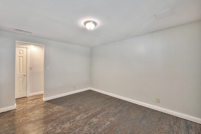 Building Photo - 20401 Matterhorn Dr