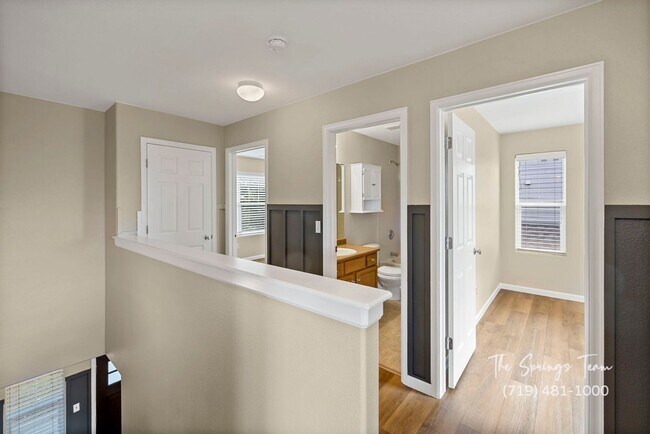 Building Photo - CHARMING, RECENTLY REMODELED 3BD HOME w/ E...