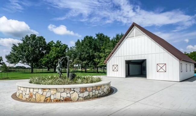 Building Photo - 17919 Stone Picker Ct