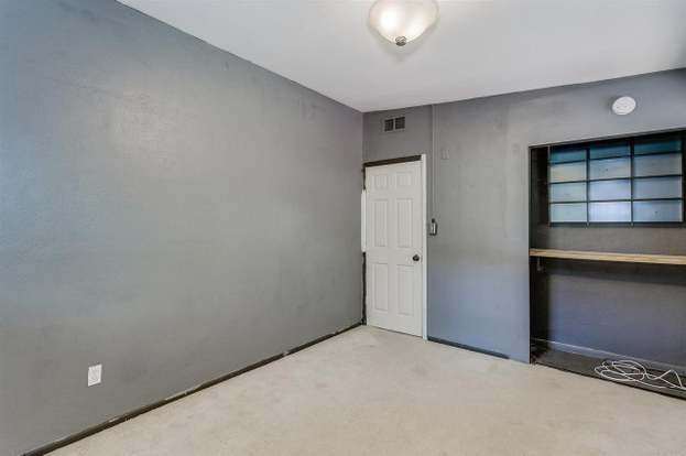 Building Photo - 9 Gentian Dr
