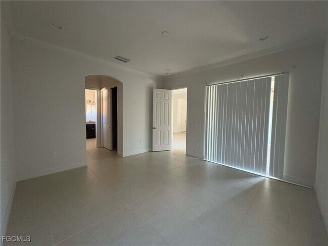 Building Photo - 10559 Yorkstone Dr