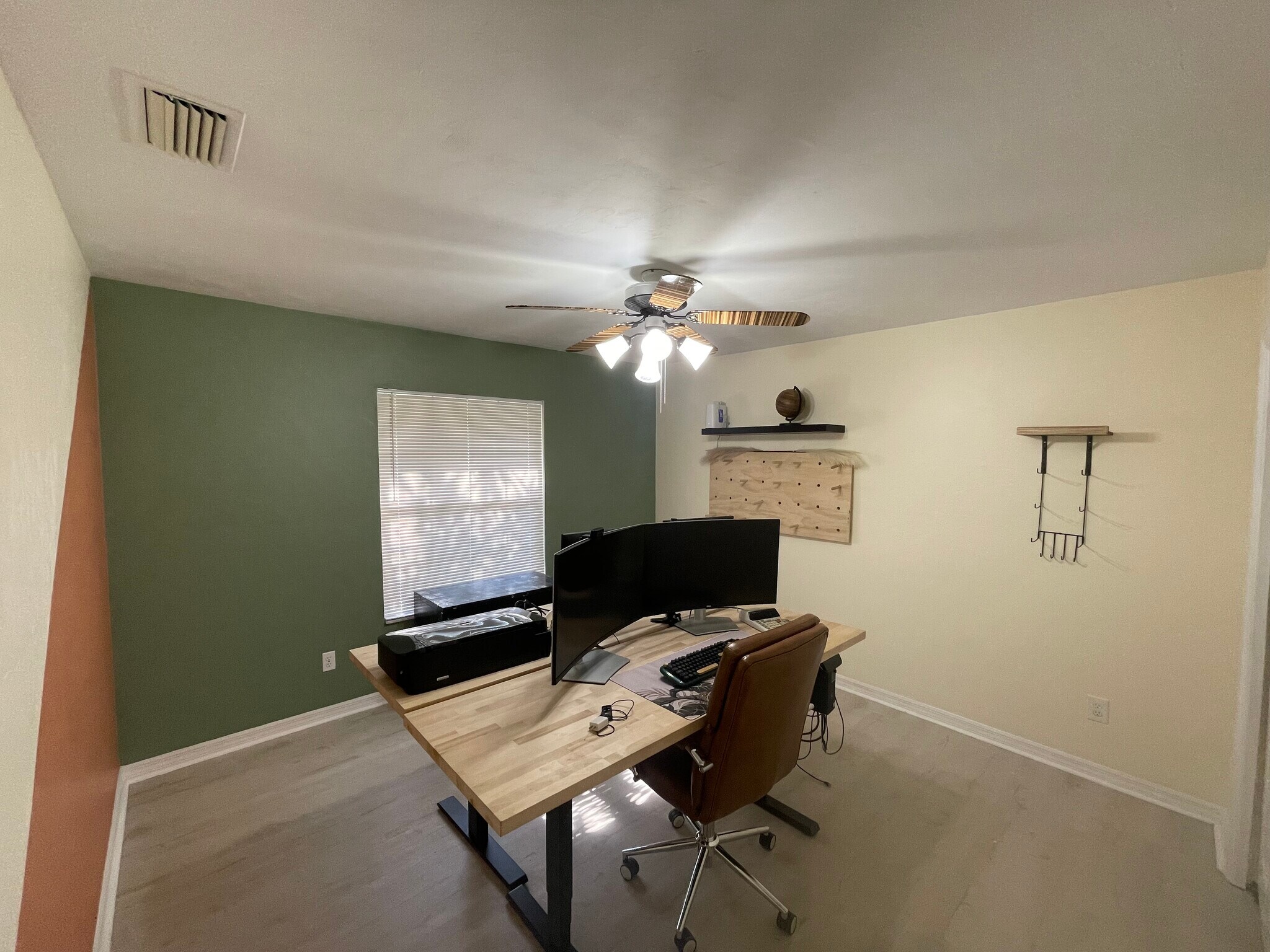 Building Photo - 6746 NW 37th Ter