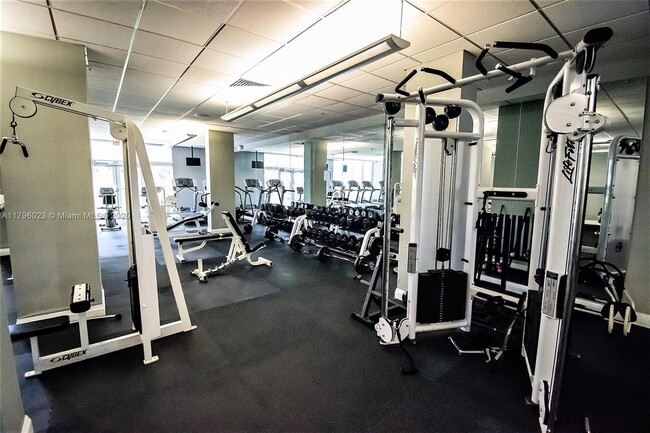 Building Photo - 3001 S Ocean Dr